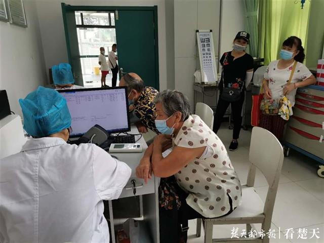 |与照料护理标准挂钩！武汉这类人群开始接受生活自理能力评估