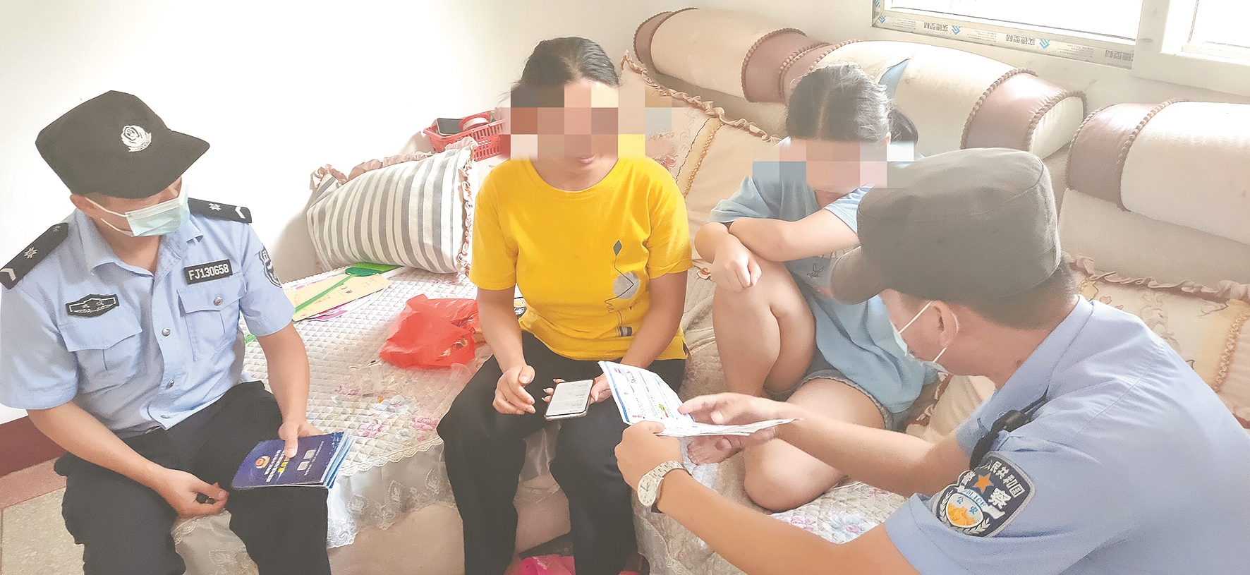 |14岁少女偷偷打赏主播近2万元 民警协调运营商退回万余元