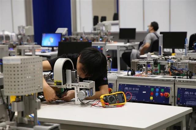 |看比赛、学技能、淘藏品、找工作！第二届湖北工匠表彰暨技能强省建设推进会即将举行