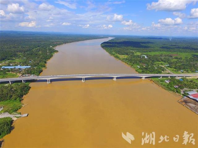 |湖北建桥军团建成今年首个海外项目 “中马友谊桥”马来西亚特大桥通车