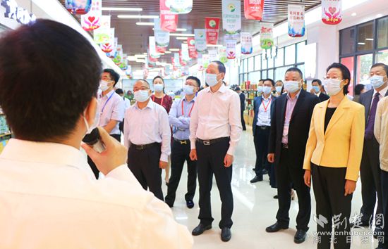 |云上“一节一会”（17）嘉宾线下体验黄冈地标优品扶贫馆