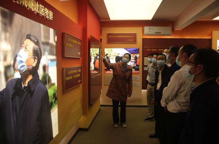 |黄州区赴武汉市考察区域治理工作