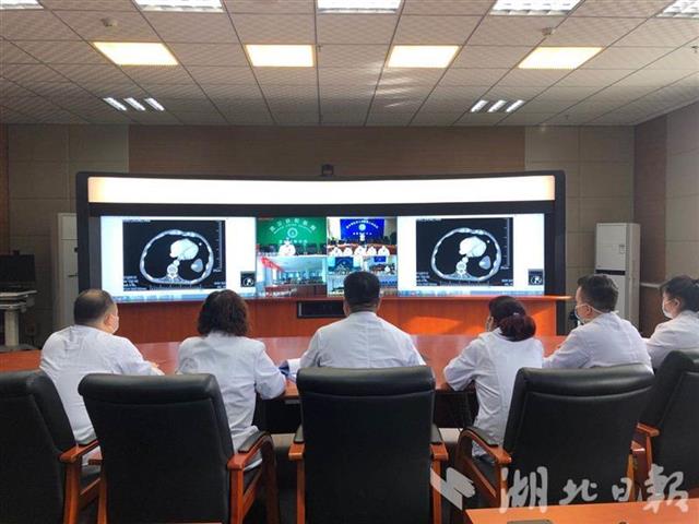 |湖北省对口援疆真给力：产业援疆带动4000人就业，优质教育医疗送身边