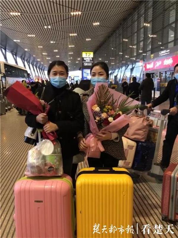 |方舱医院度过27岁生日，贵州援鄂护士重返武汉！她想把这个城市好好看清楚