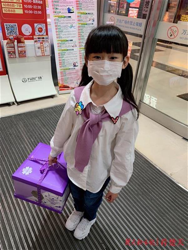 |暖心！萌娃夜闯警务站，竟是为了给他一个惊喜