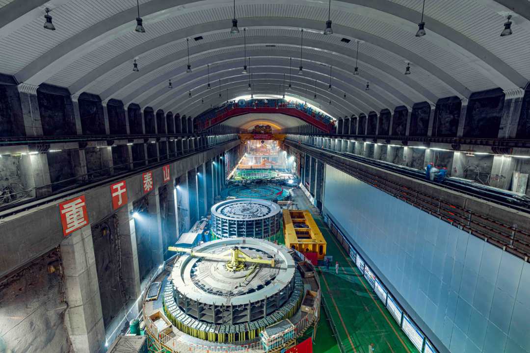 全球在建最大水电站白鹤滩水电站地下厂房封顶