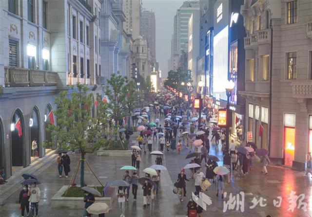 |百年江汉路新装迎客