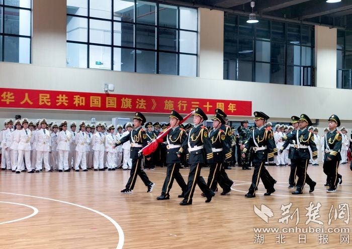 |厚植爱国主义！江汉区186名小升旗手向祖国献礼