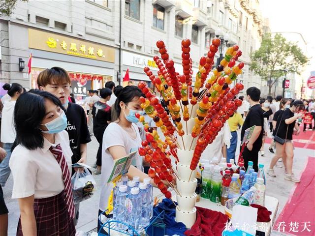 |华丽蝶变！江汉路步行街High起来了