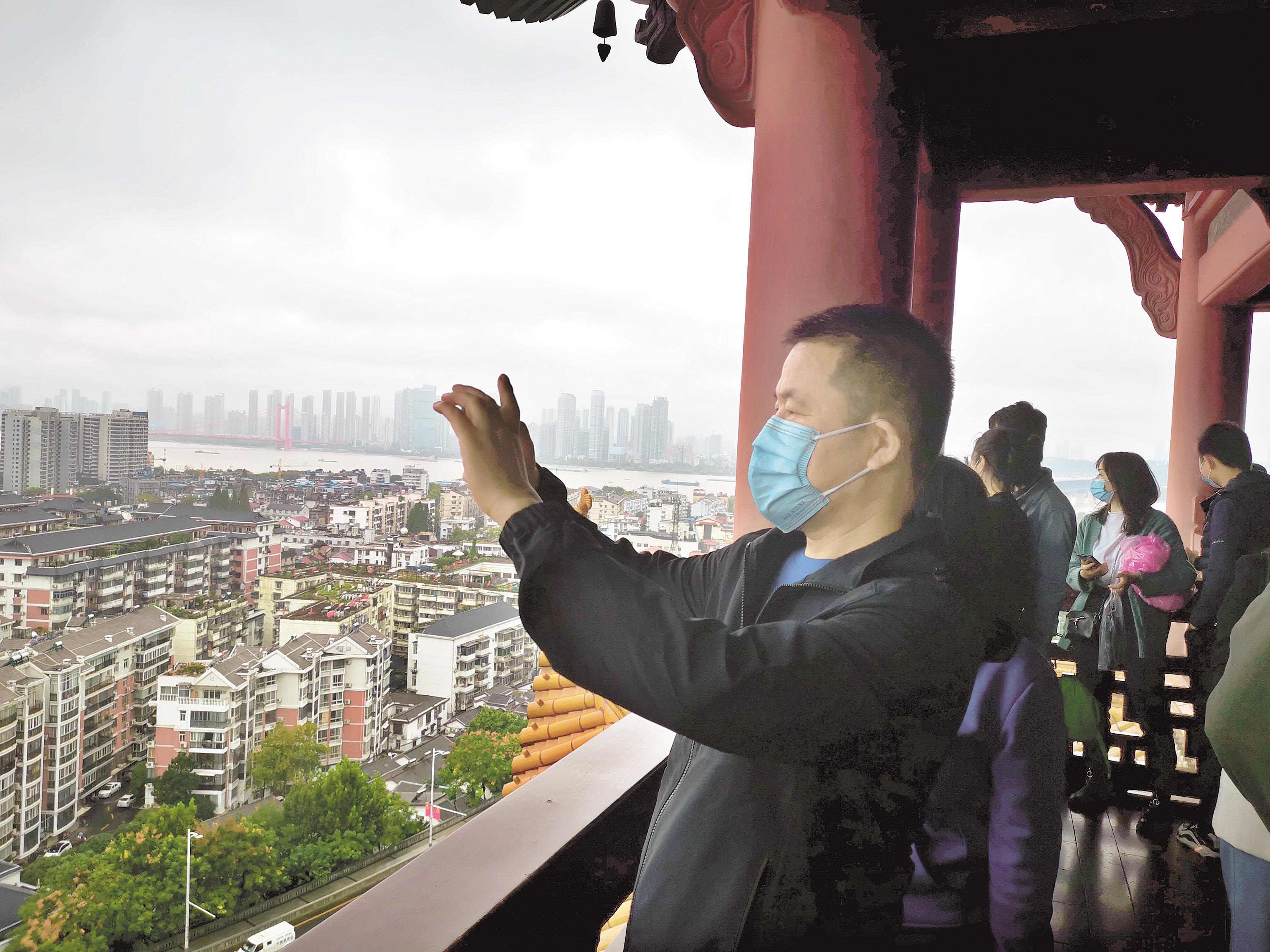 |从匆匆一瞥到细细品味，山东援鄂医疗队员深情讲述——“武汉人民这份情，我永生难忘”