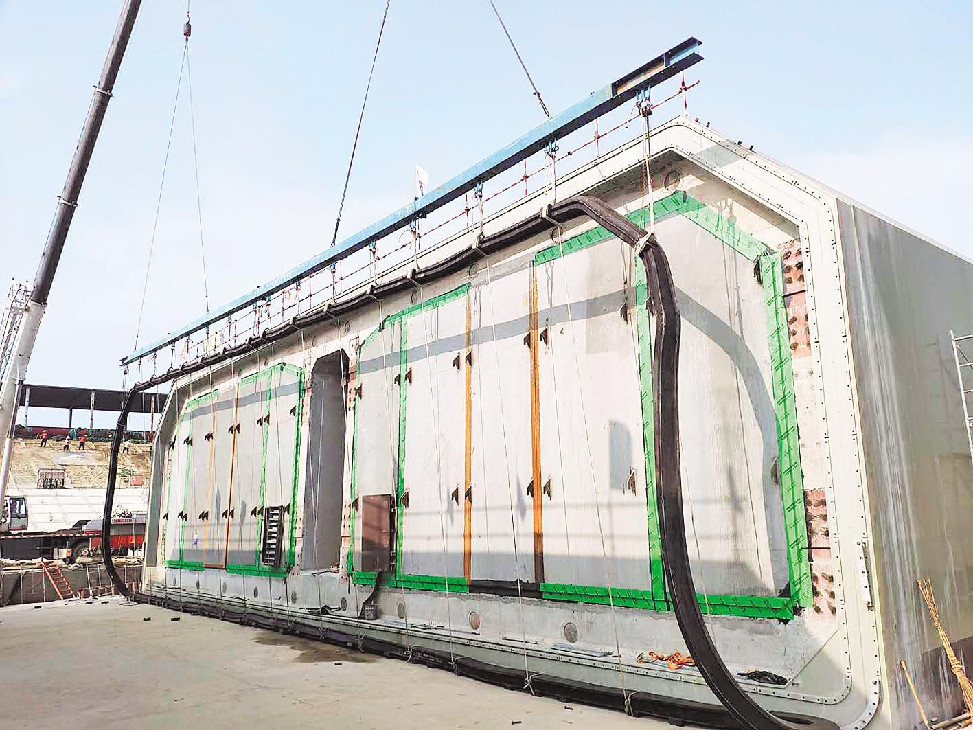 |汉江沉管隧道书写“中国自信” 国产止水带“滴水不漏”