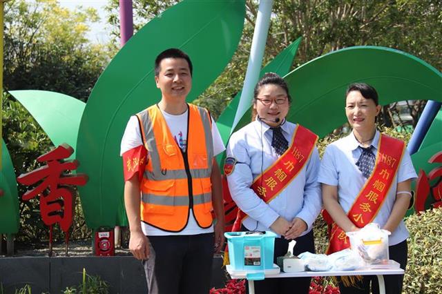 |公交增加运力，多举措服务应对假期客流增长