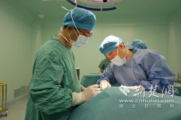 |武汉市中心医院：节日里的“医”然坚守