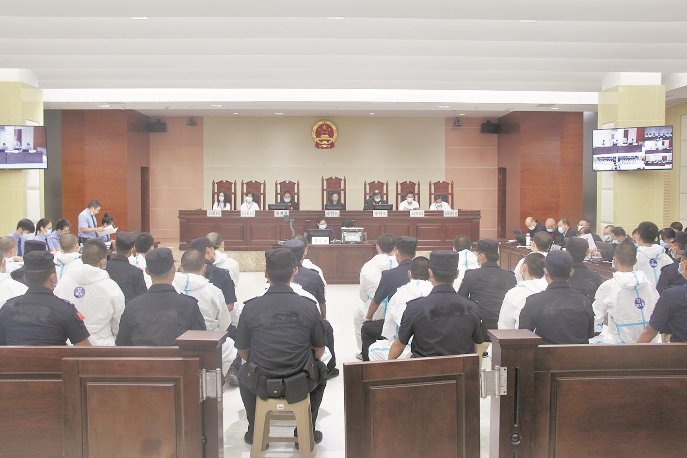 |荆门：黑恶团伙主犯涉案40起获刑16年