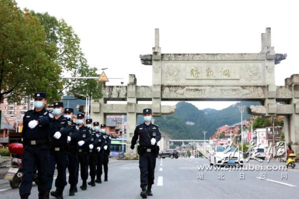 |湖北双节4.7万余警力在岗 有效警情同比下降