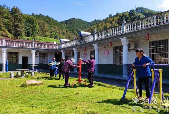 |蕲春县大同镇财政所：结对帮扶助脱贫 实干惠民迎巨变