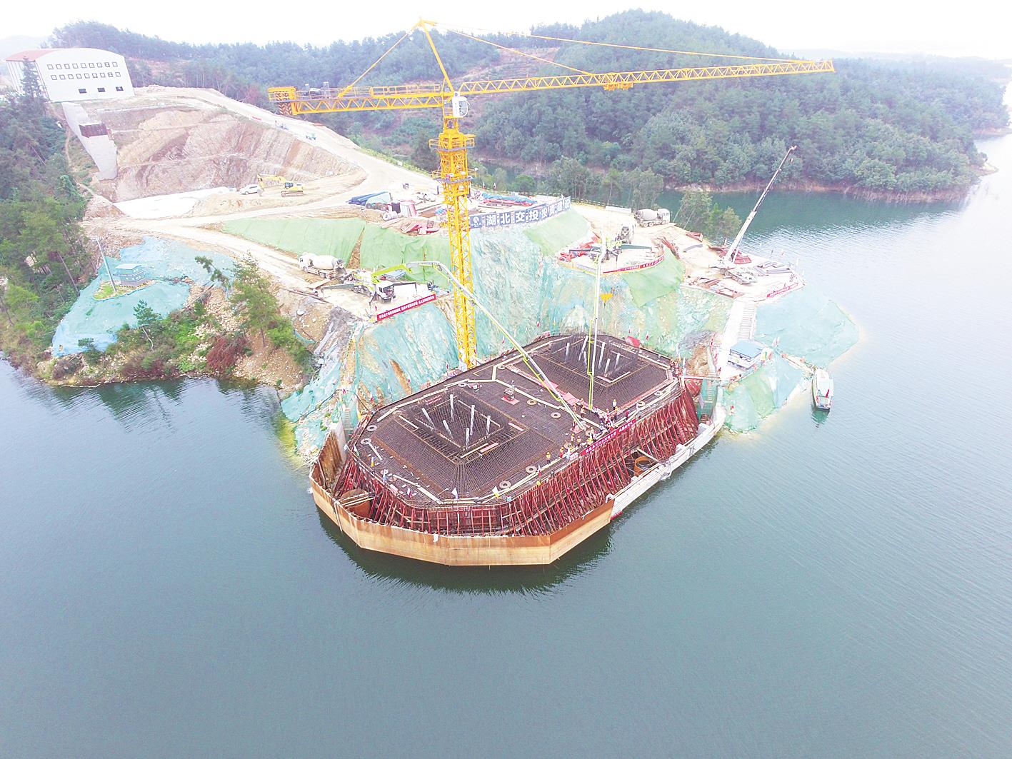 |一库清水“逼”出世界纪录