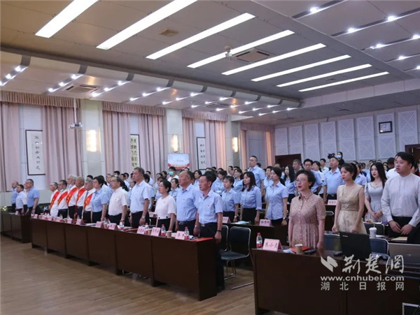 武昌区司法局召开庆祝中国共产党成立100周年暨红色诗歌朗诵会