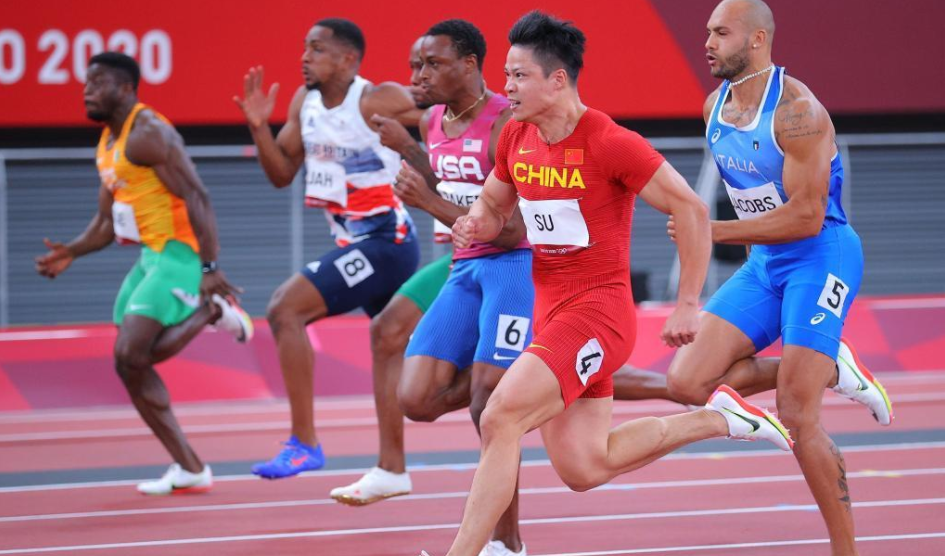 苏炳添以9秒83闯入奥运会男子百米决赛并创造亚洲纪录