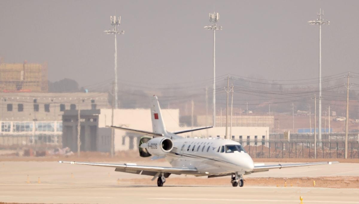 鄂州花湖机场即将启动校飞