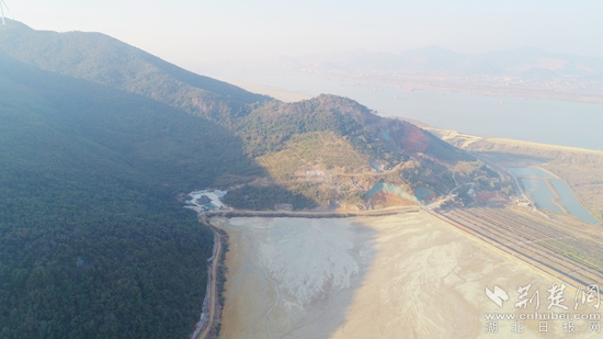 西线截洪沟 整改前.jpg