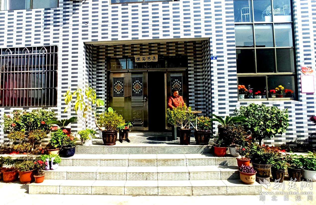五一社区最美庭院(1).png.png