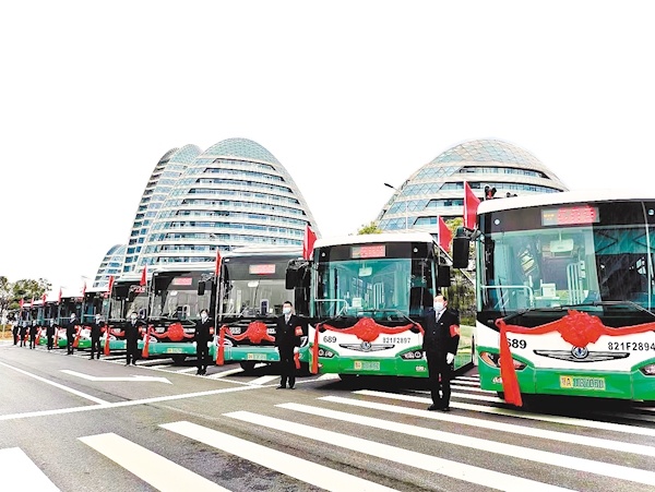 武漢經開區上線20臺氫能源公交車