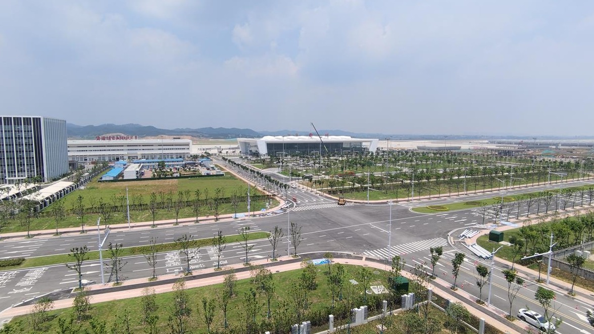 数字建造智慧运营，鄂州花湖机场6月底正式投用