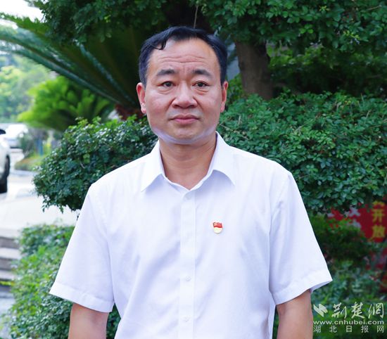 杜辉_副本.jpg