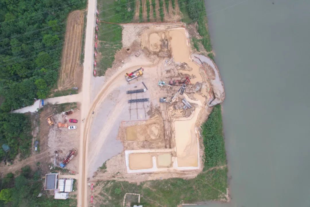 沿江高鐵天門漢北河特大橋主墩鉆孔樁施工全面完成