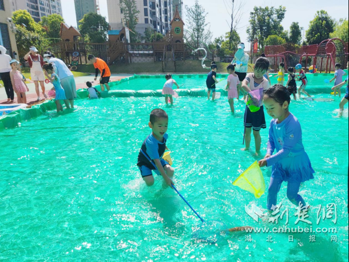 享乐渔趣 红江幼儿园“捕鱼节”清凉开启