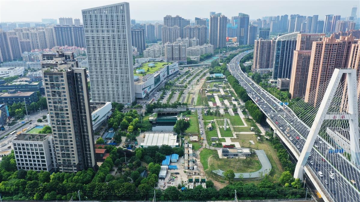 華中首座全地下花園式大型凈水廠投入運營