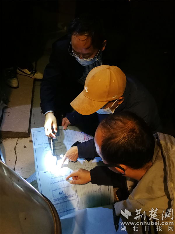 多部门连夜抢修消除安全隐患 摄影 谈文.jpg