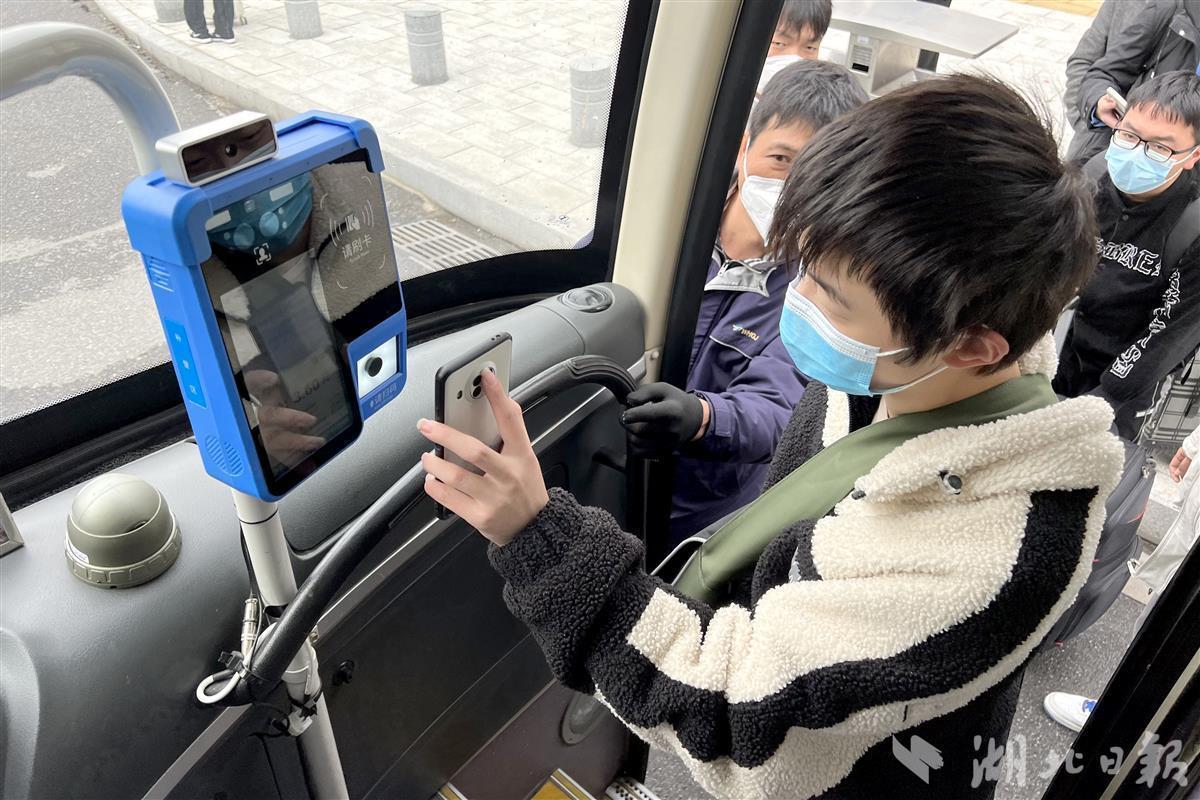 武漢公交客流穩步恢復
