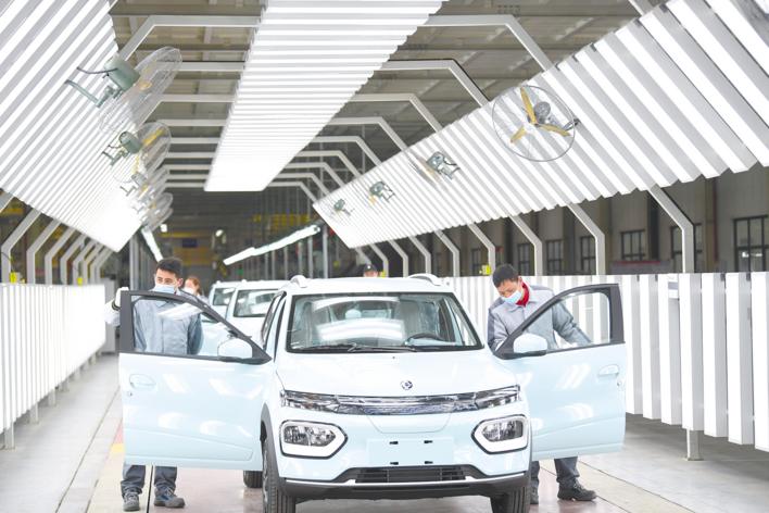 湖北新能源汽車靜心練內功