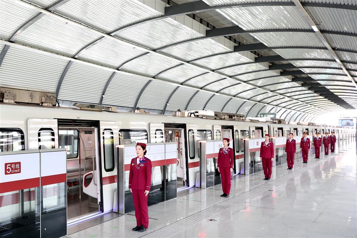 武汉地铁5号线调整工程今开通试运营