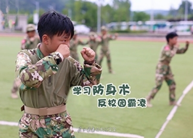 木兰水镇军事夏令营成为更多家长首选的夏令营