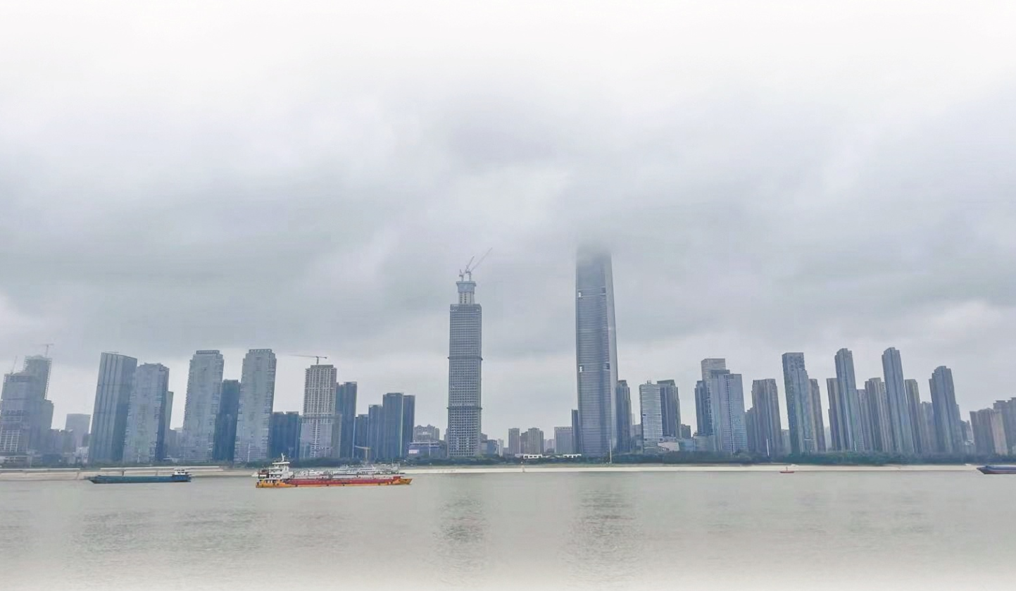 假期前两日宜出游 尾期台风带来风雨