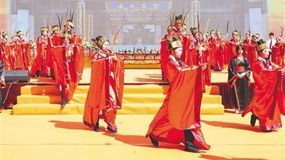 问津书院举行孔子诞辰祭典