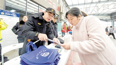 志愿服務(wù)溫暖新業(yè)態(tài)新就業(yè)群體