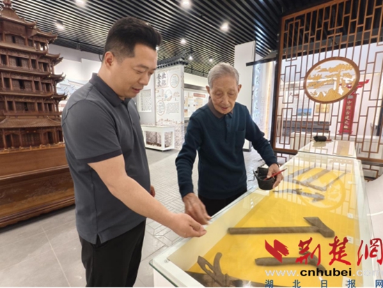 图片2.jpg