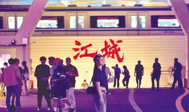 武漢新機(jī)位照見大城別樣氣質(zhì)