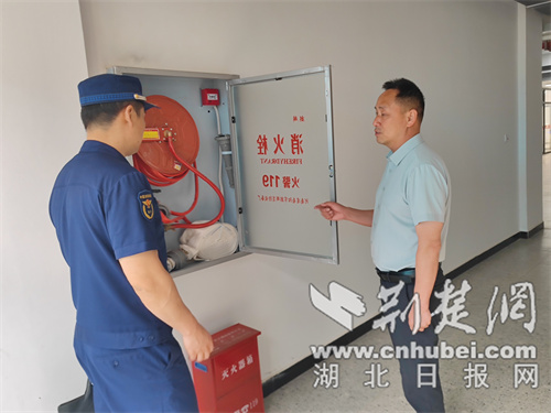 护送大学入学考试古兴消防局在大学入学审查之