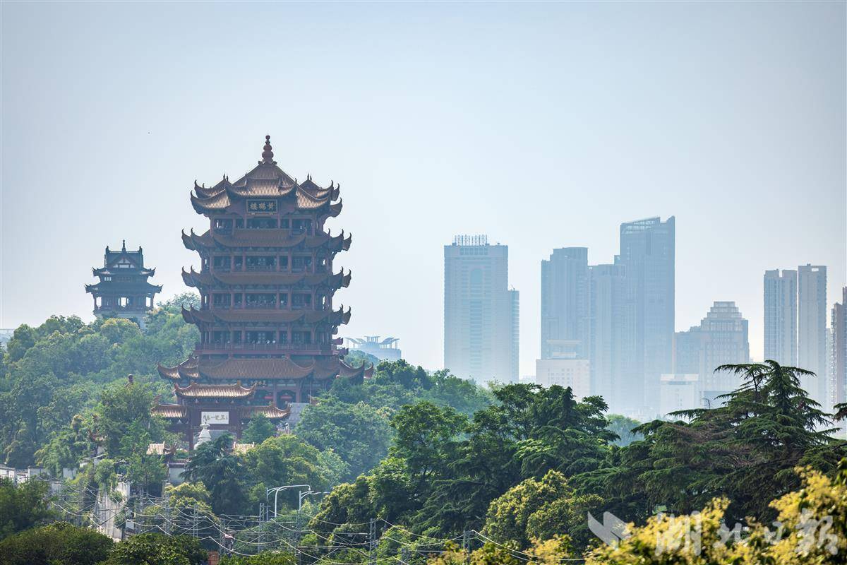 “跟黃鶴樓合張影”帶火多條文旅街巷