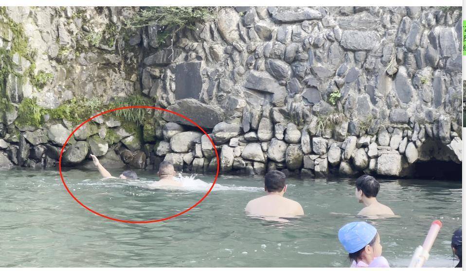 通城老兵勇救两名溺水青年