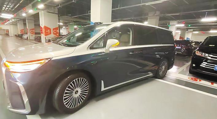 泊車代駕全國最大商業場景在漢試點