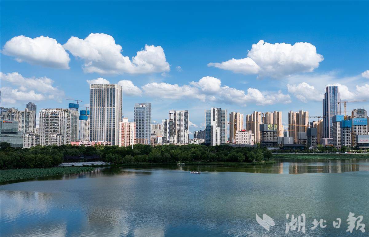 連續(xù) 35℃+！武漢唱起“小晴歌”
