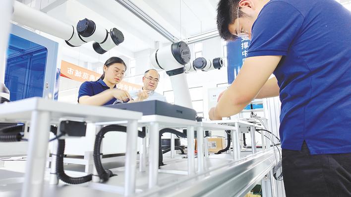 “宜昌造”機(jī)器人拿到新加坡訂單