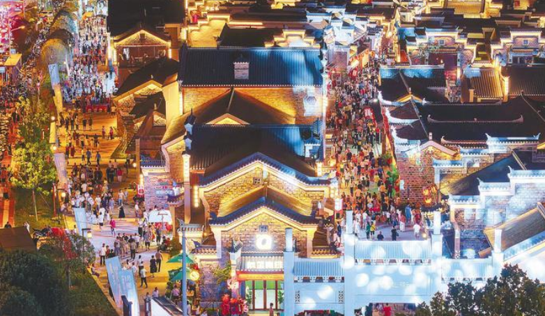 “非遺夜市” 點(diǎn)亮千年老街
