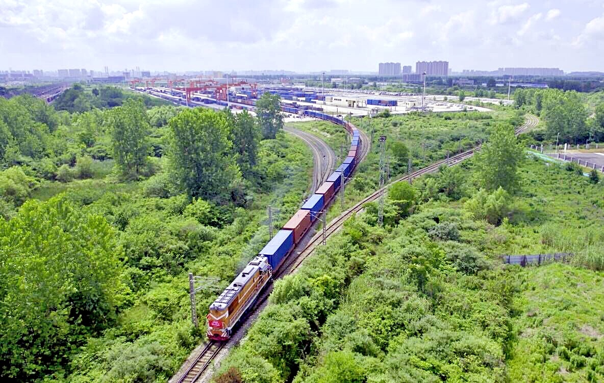 武汉→北欧三国 中欧班列新线路首发